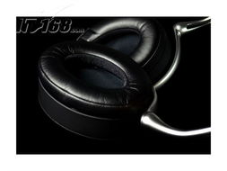 派诺特Parrot Zik 经典黑色头戴式耳机与头灯照明跨界灵感